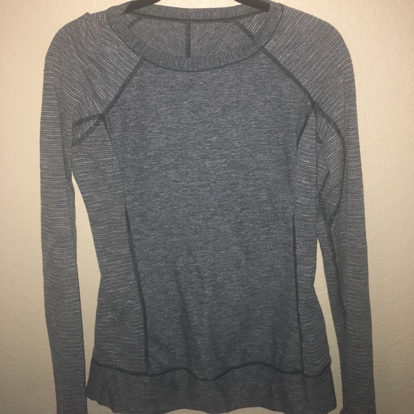 Lululemon pullover - Picture 2 of 5